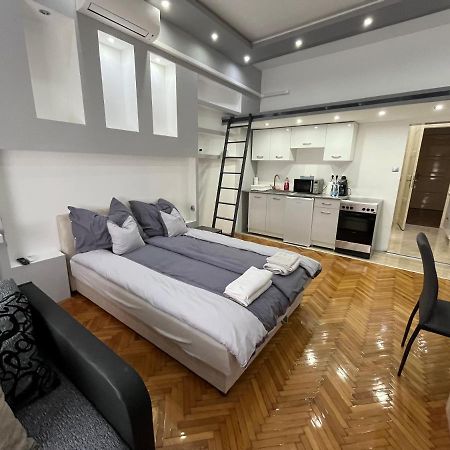 Szechenyi Apartman Mişcolţ Exterior foto