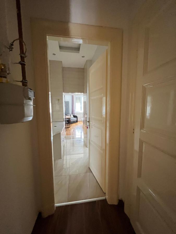 Szechenyi Apartman Mişcolţ Exterior foto