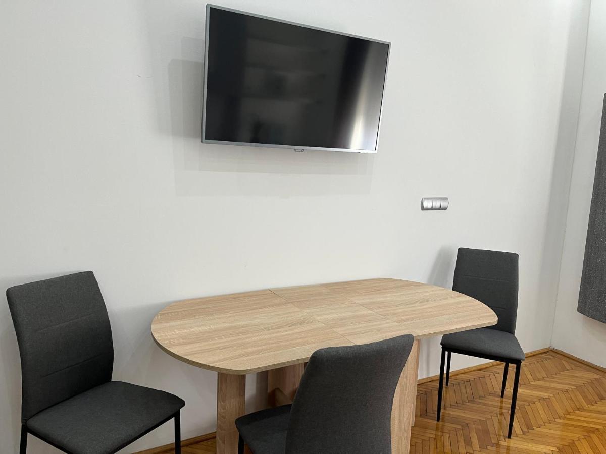Szechenyi Apartman Mişcolţ Exterior foto
