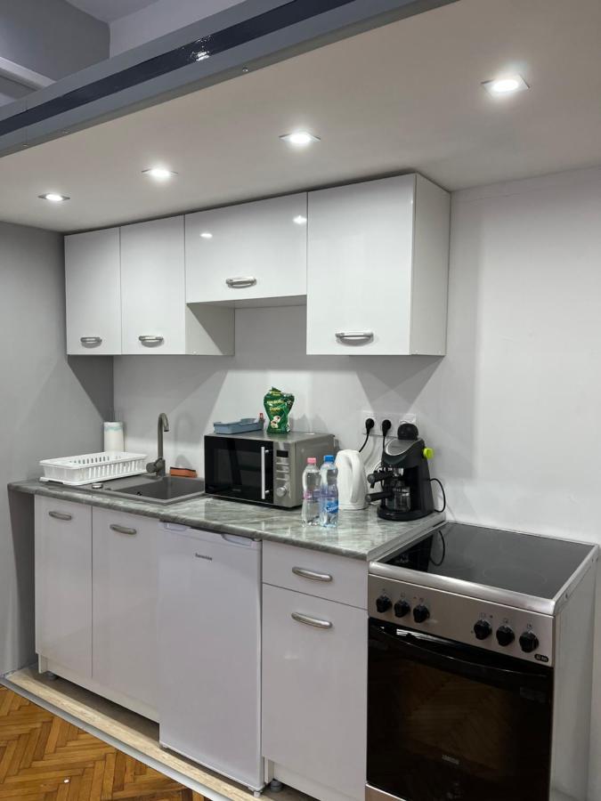 Szechenyi Apartman Mişcolţ Exterior foto